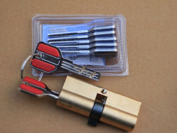 百色市24小时上门开锁公司