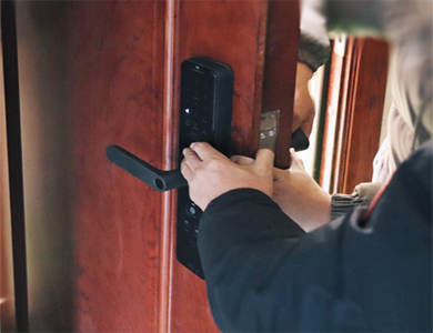 百色市24小时上门开锁公司